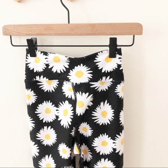 NWOT Year of Ours | Veronica Floral Print Leggings - Picture 6 of 7